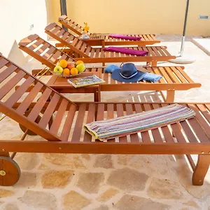 apartments-dijana.hotelinzadar.com/